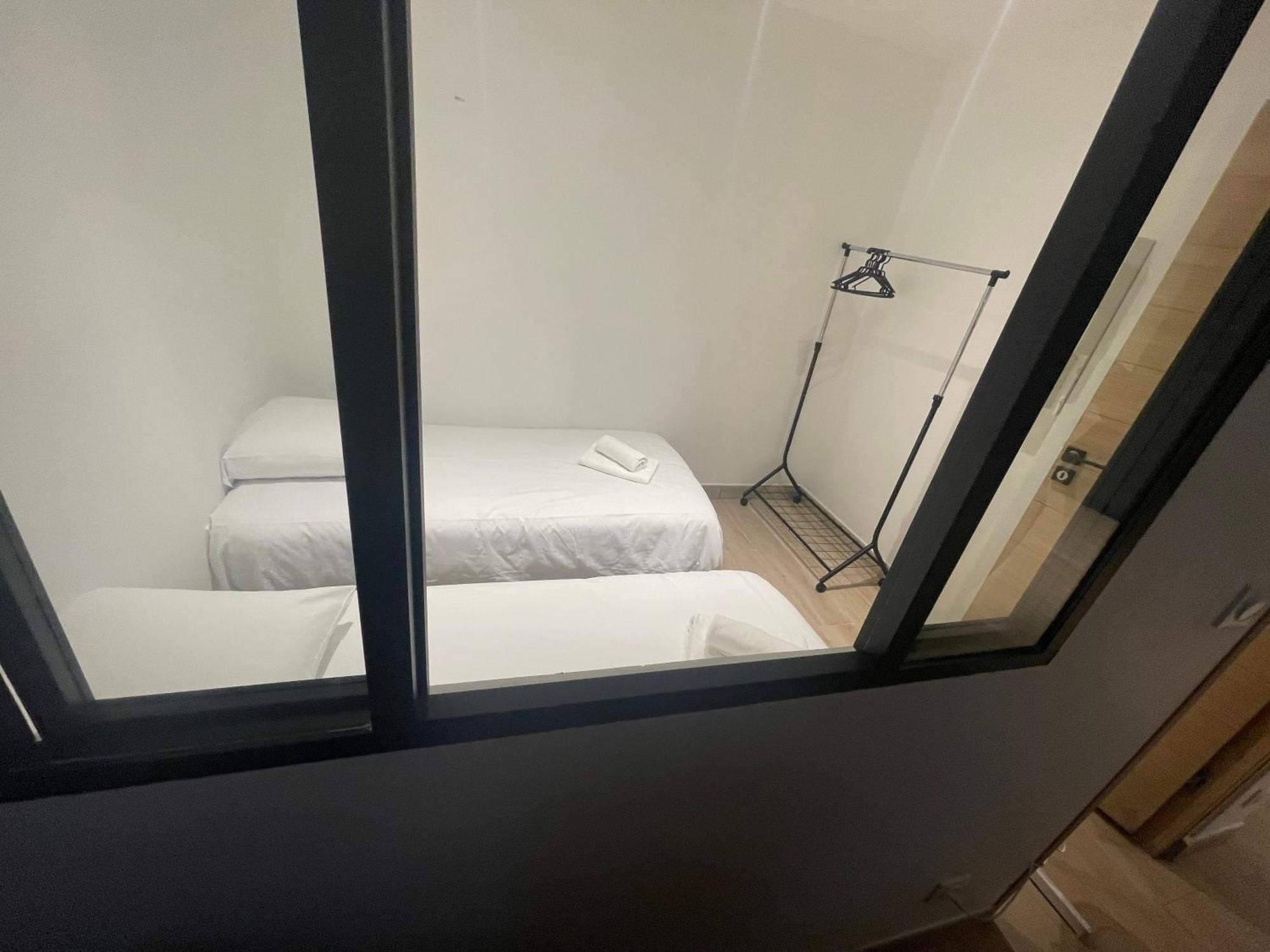 Appartement Ou Studio En Hyper Centre, Pour La Plage Et La Rue Pietonne Il Suffit De Traverser La Rue , Voir La Photo Principale Andernos-les-Bains Eksteriør billede